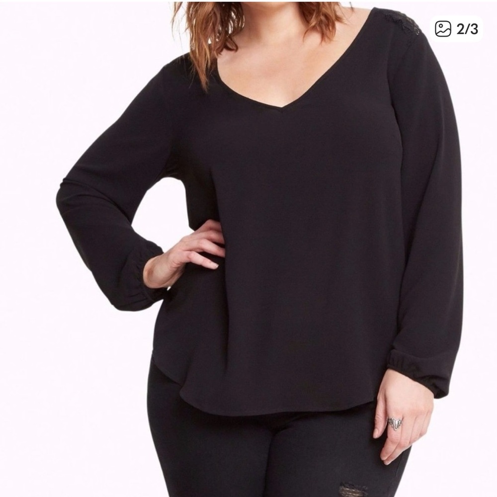 Torrid Black Long Sleeve Crepe Drape Back with Lace size 4